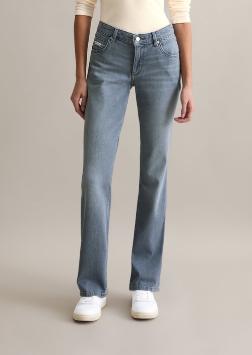 Jeans model Nella bootcut — Light Grey