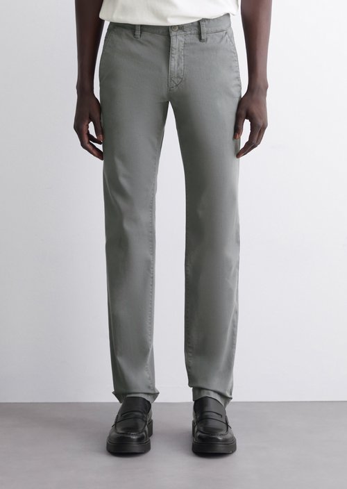 Chino model Stig shaped — Castlerock