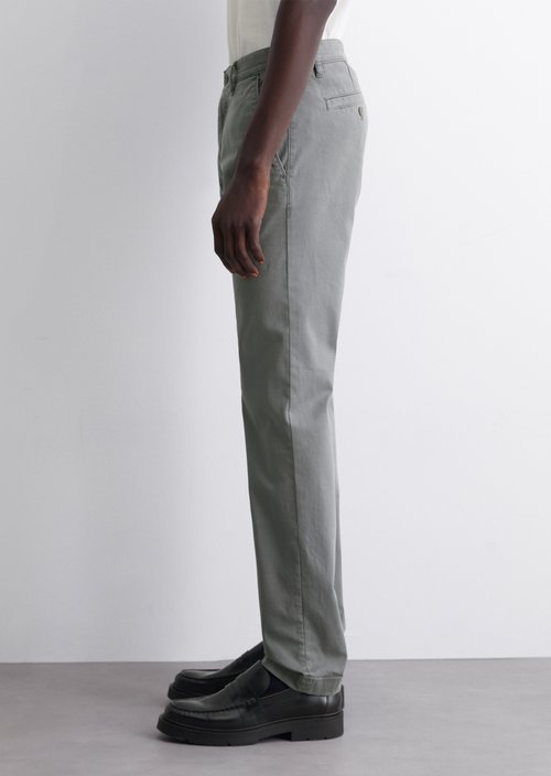 Chino model Stig shaped — Castlerock