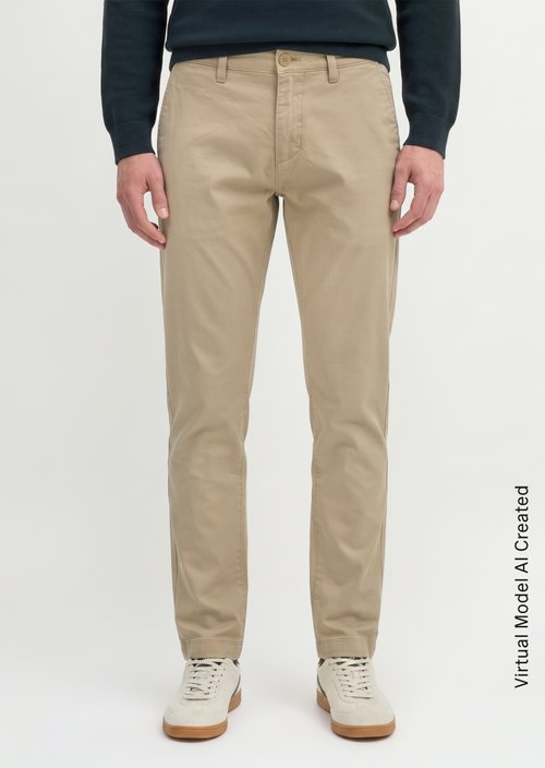 Chino model Stig shaped — Pure Cashmere