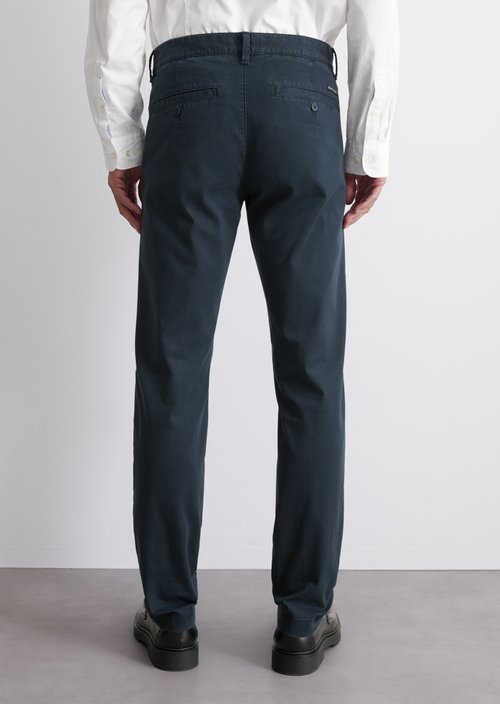 Chino model Stig shaped — Navy Teal