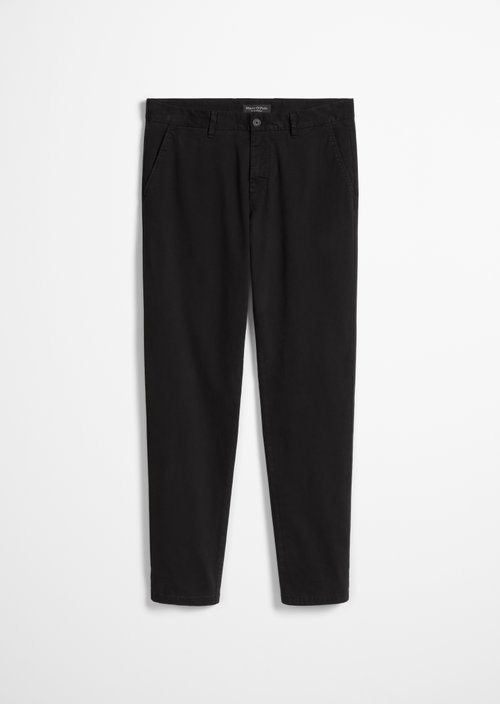 Chino model Osby tapered — Black
