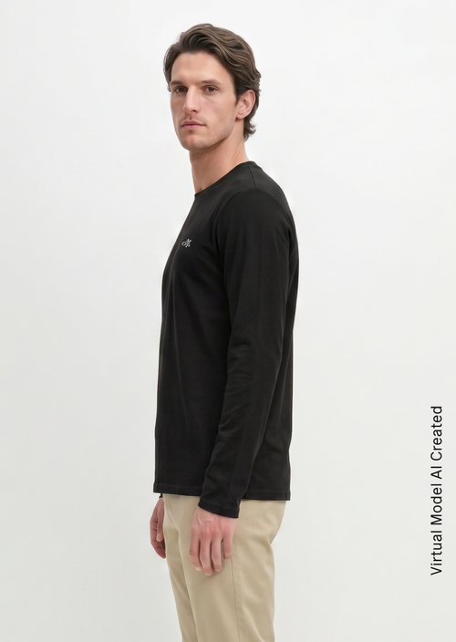 Longsleeve shaped — Black