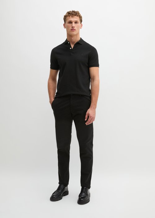 Piqué shaped polo shirt — Black