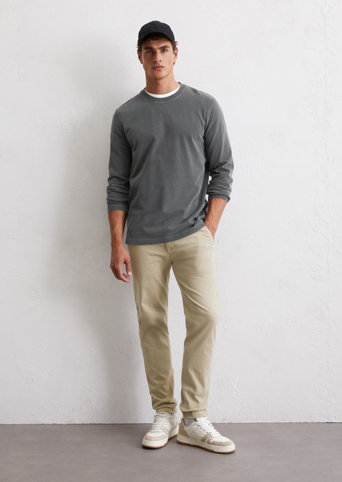 Long sleeve top in a regular fit — Light Graphite