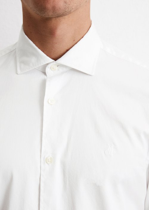 Shirt shaped — White