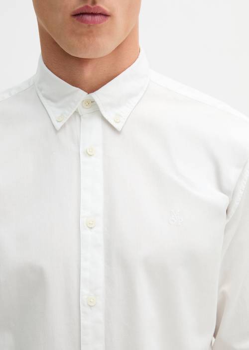 Chemise regular White en vue détaillée