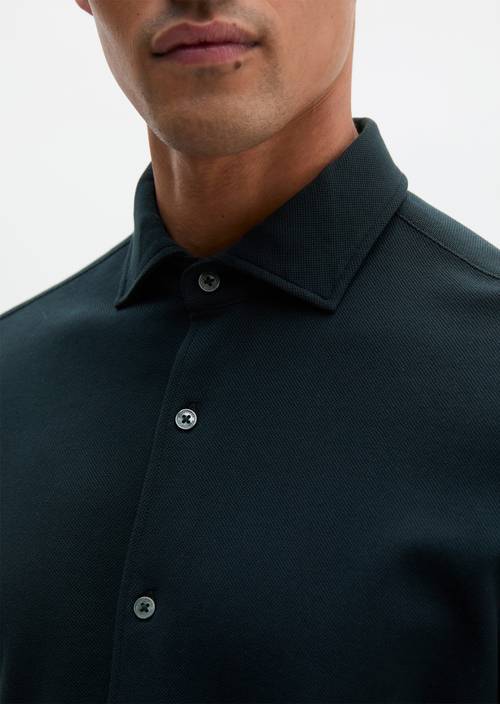 Hemd shaped Dark Navy in Detailansicht