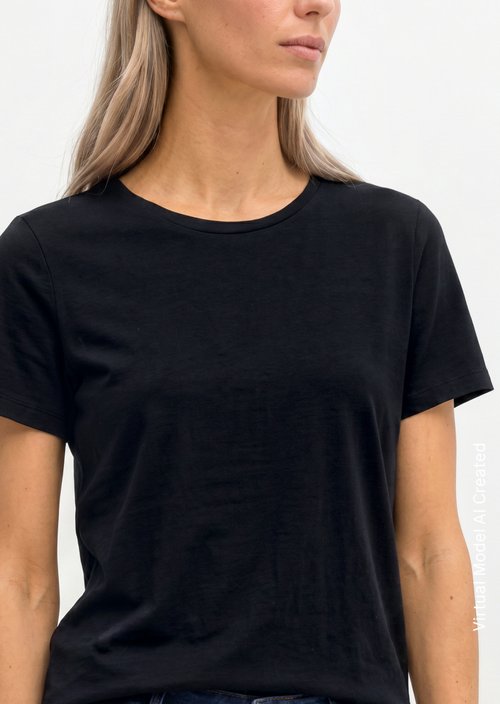 Regular round neck T-shirt — Black