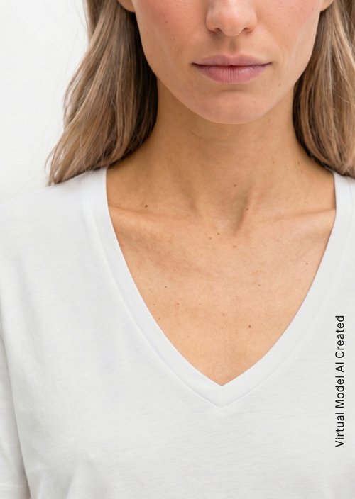 V-neck T-shirt, regular fit — White