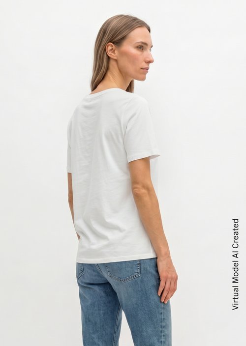 V-neck T-shirt, regular fit — White