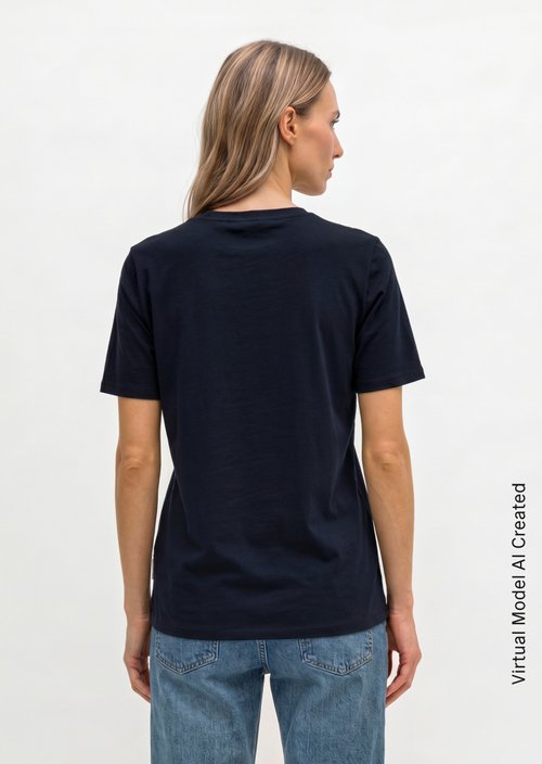 V-neck T-shirt, regular fit — Maniac Midnight