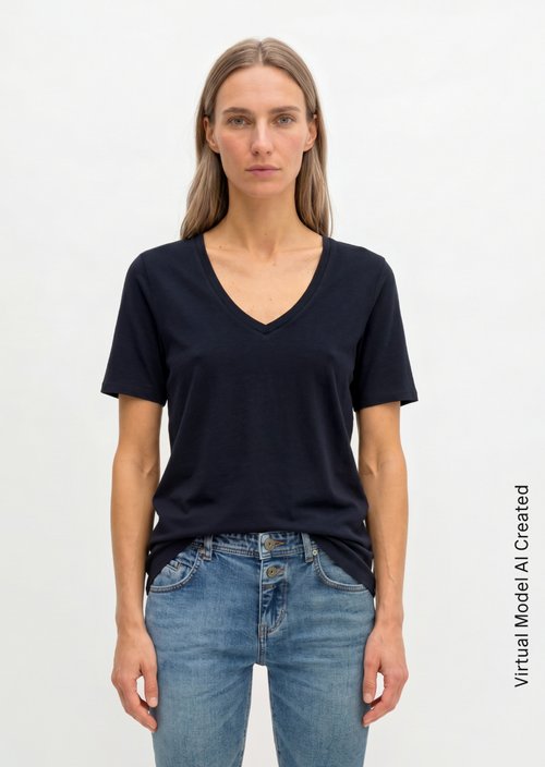 V-neck T-shirt, regular fit — Maniac Midnight
