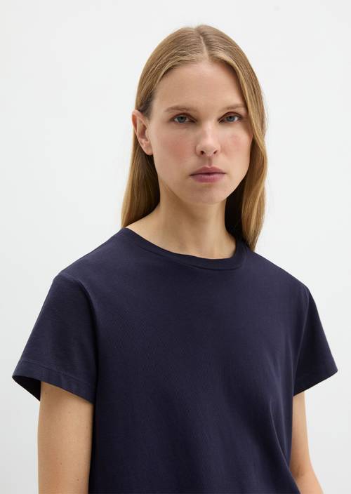 T-shirt ample basique Maniac Midnight en vue de face