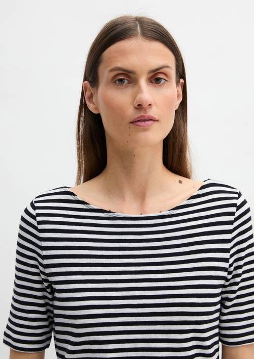 T-shirt w paski, fason slim Black w widoku z przodu