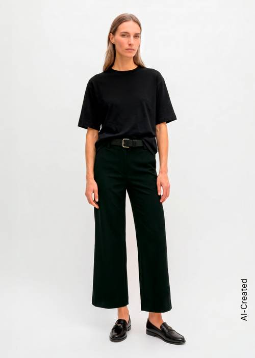 Interlock-Jersey-Hose wide Black in Frontalansicht