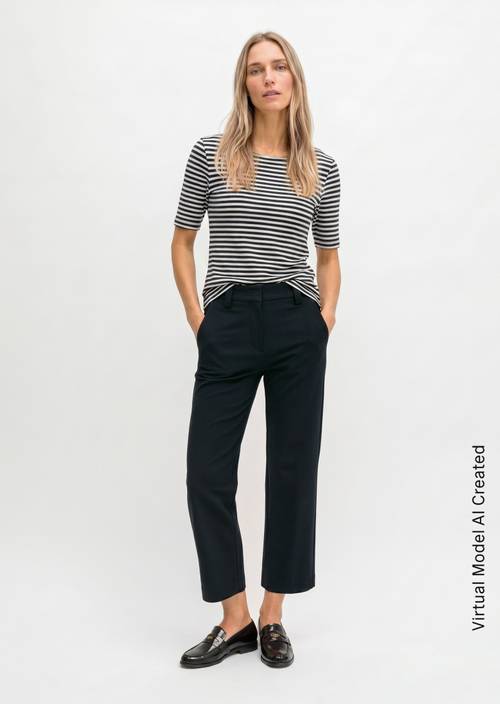 Interlock-Jersey-Hose wide Thunder Blue in Frontalansicht