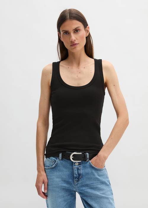 Regular tank top Black in front view