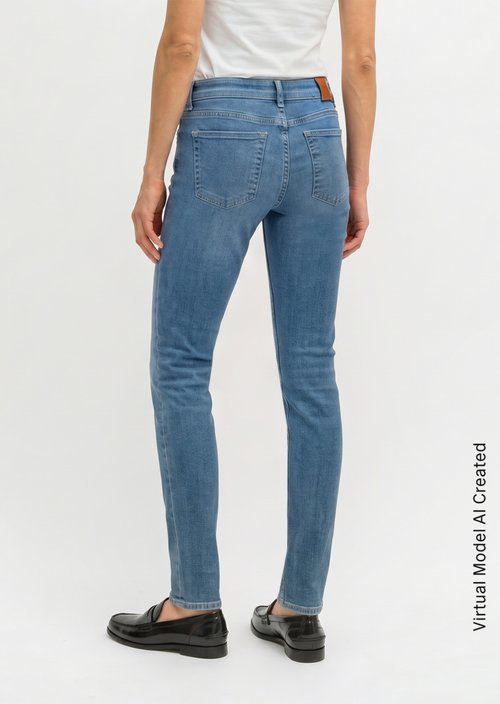 Jeans model Alby slim — Very Light Blue Wash (alternate view)