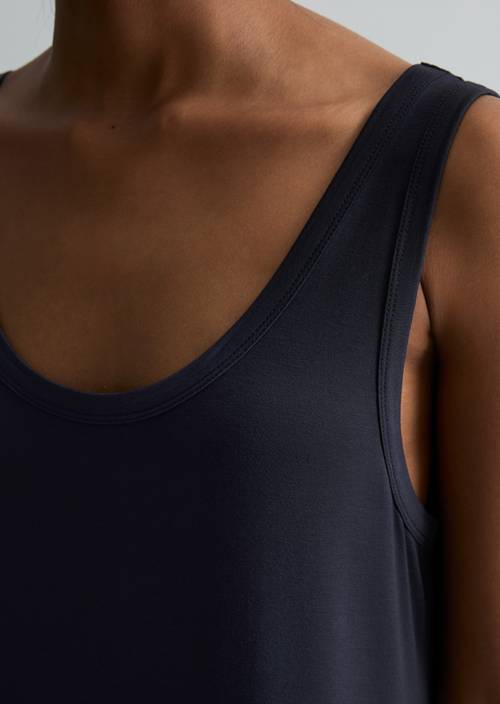 Luźna sukienka z dżerseju Blue Depths w widoku szczegółowym