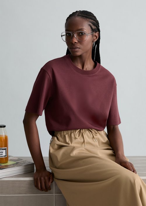 T-shirt regular — Merlot Red