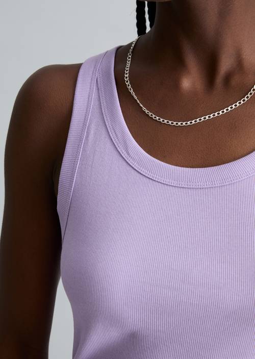 Canotta a coste DfC slim Wild Orchid in vista dettagliata