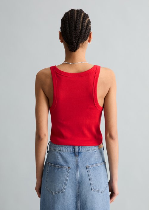 DfC ribbed tank top slim — Carmine Red