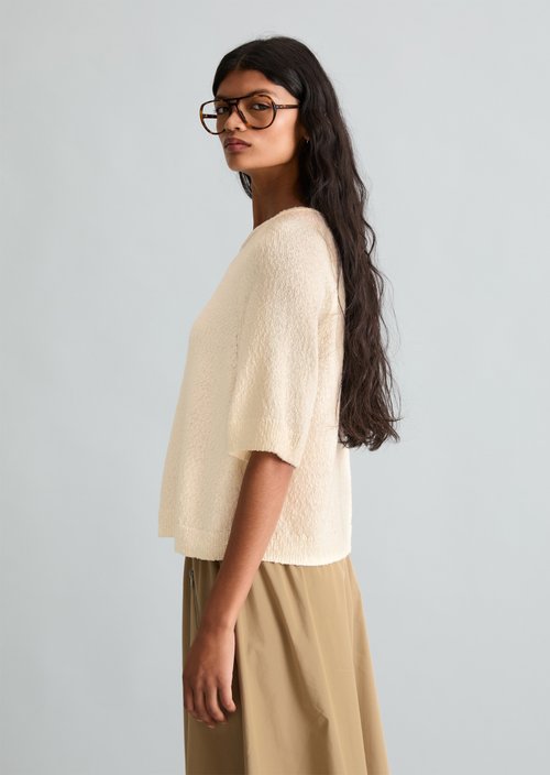 Regular short-sleeved sweater — Creamy White