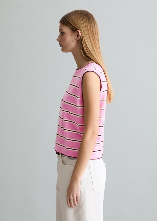 Sleeveless knitted sweater regular — Light Pink