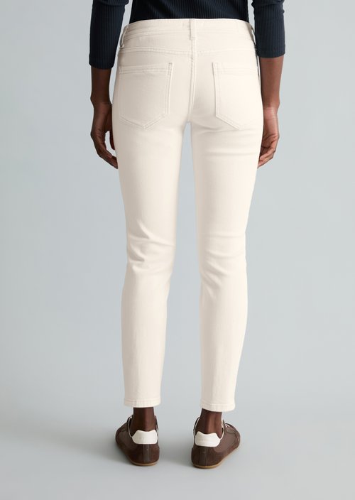 Jeans model Alva slim cropped — White