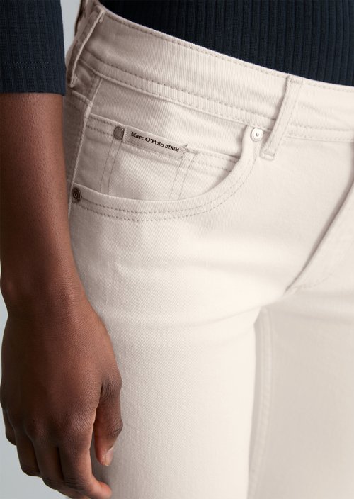 Jeans model Alva slim cropped — White