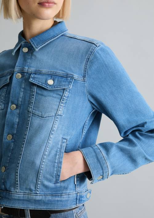 Oversize denim jacket Bright Blue in detail view