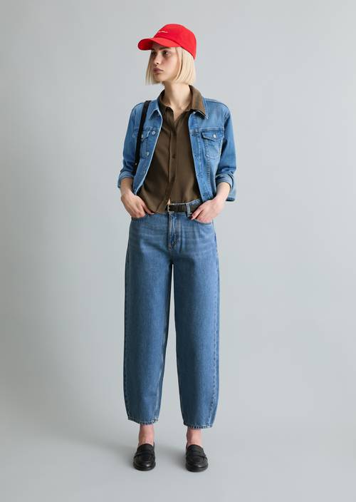 Oversize denim jacket Bright Blue in front view