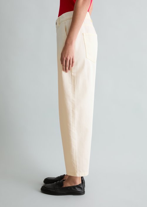 Barrel pants cropped — Creamy White