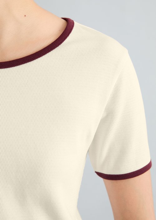 T-shirt with structure slim — Offwhite