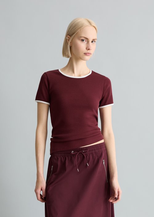 T-shirt with structure slim — Dark Red