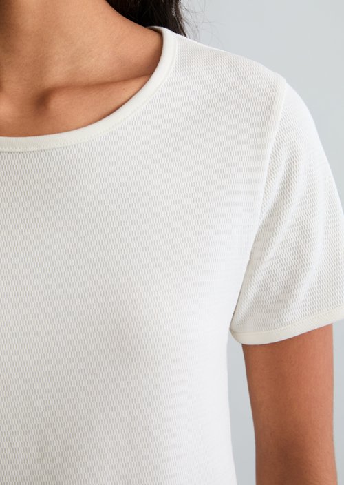 DfC T-shirt with structure relaxed — Silky White