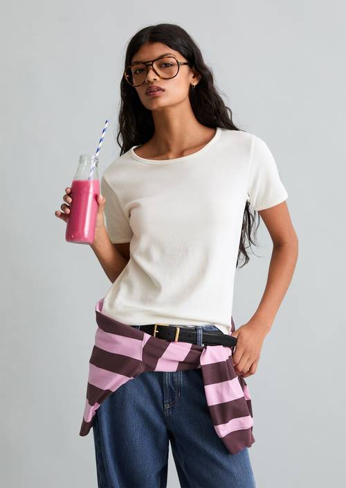 DfC T-shirt with structure relaxed Silky White in front view