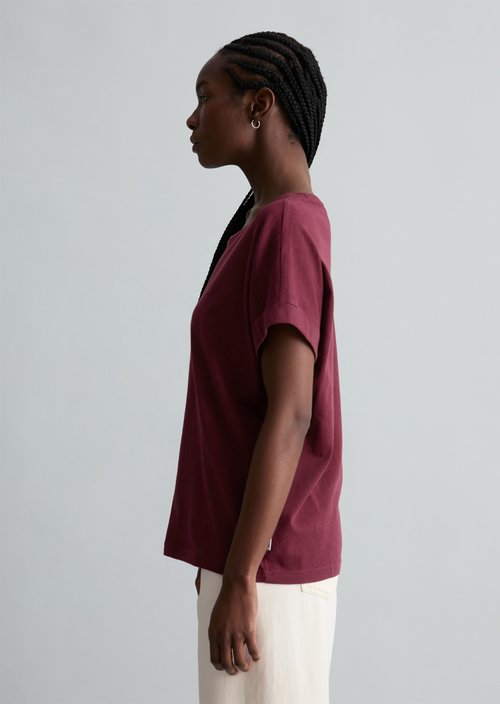 DfC T-Shirt regular — Merlot Red