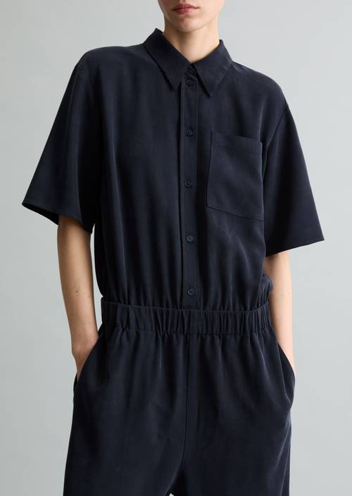 Jumpsuit relaxed Blue Depths in detailaanzicht