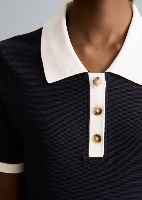 Polo structuré slim Dark Blue en vue détaillée
