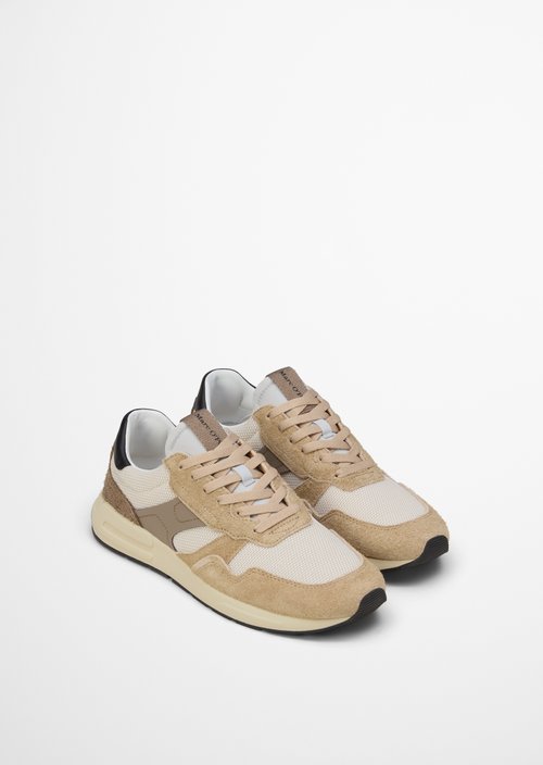 Sneaker model Josef — Sand