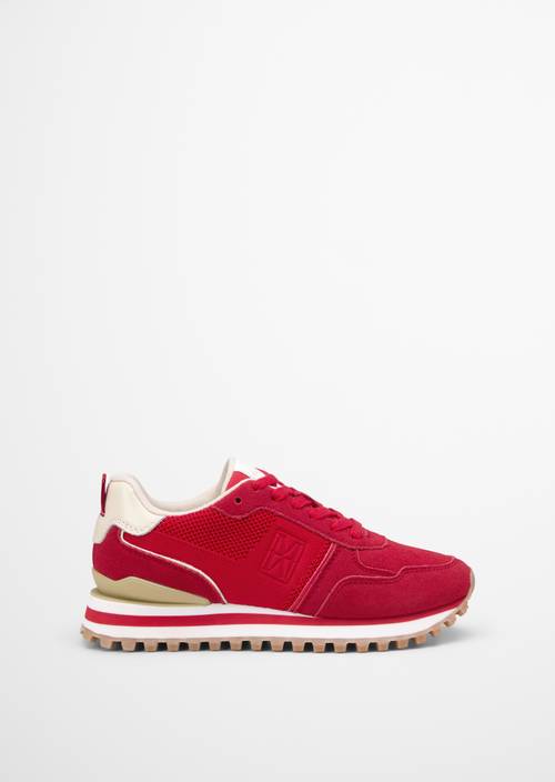 Sneaker Model Bjorna Bright Red Ansicht rechter Schuh von außen