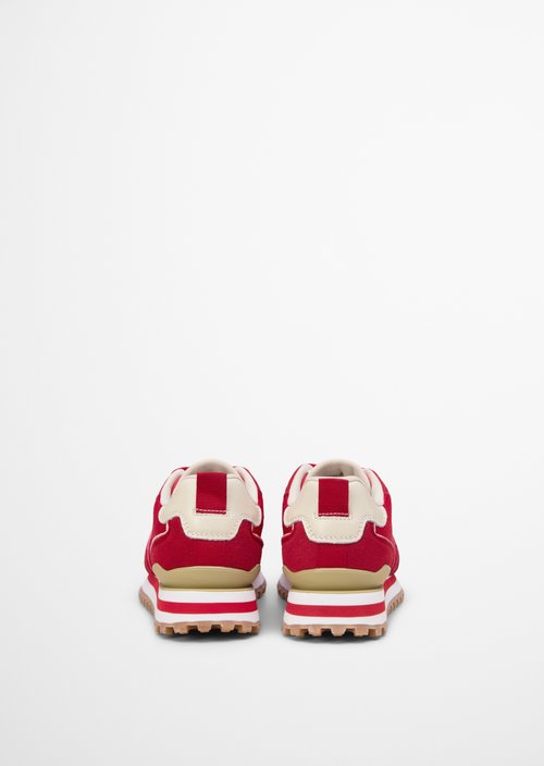 Sneaker model Bjorna — Bright Red
