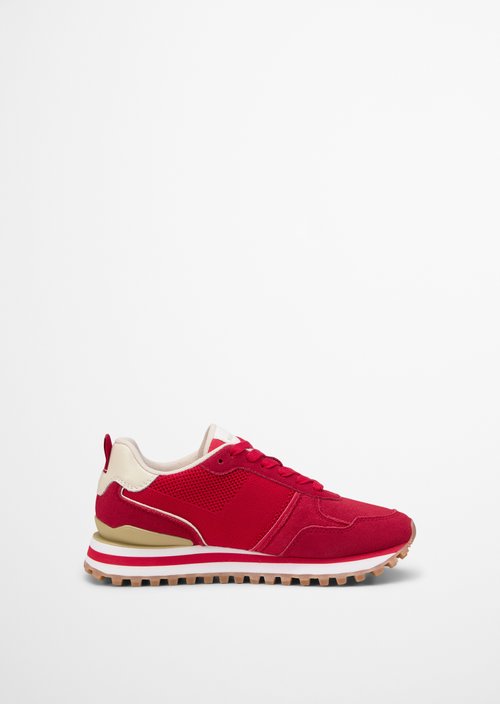 Sneaker model Bjorna — Bright Red