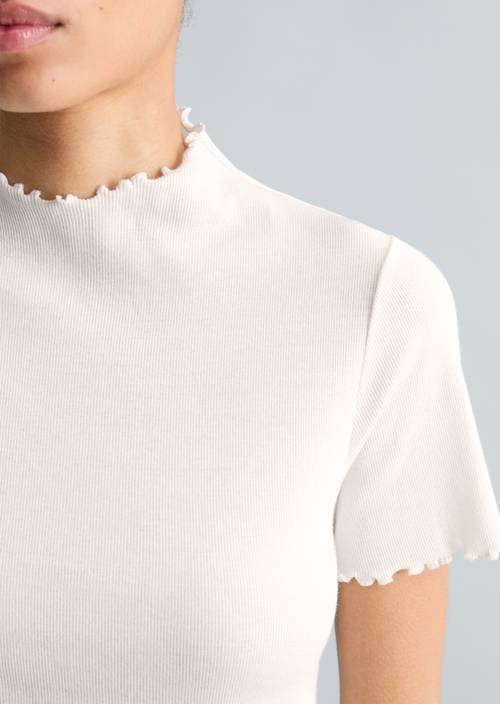 T-shirt à côtes slim Silky White en vue détaillée