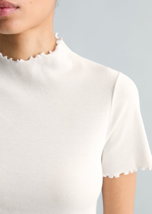 Ribbed T-shirt slim — Silky White