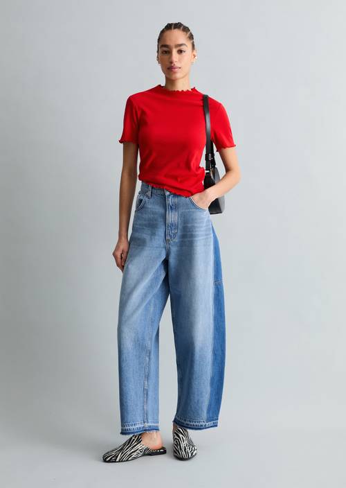 T-shirt à côtes slim Carmine Red en vue de face