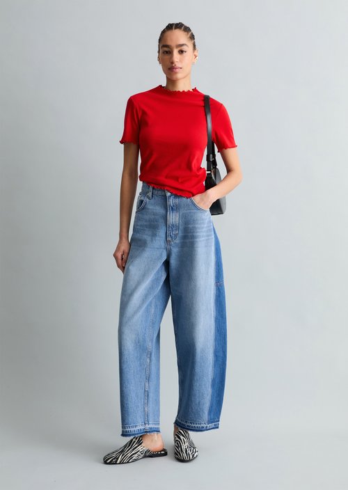 Ribbed T-shirt slim — Carmine Red