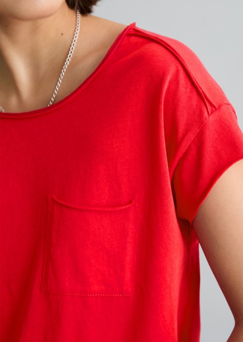 Relaxed-fit T-shirt — Carmine Red